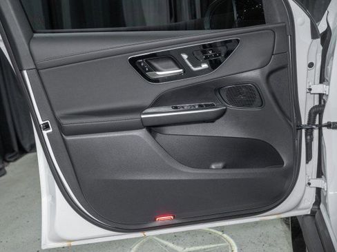 New 2026 Mercedes-Benz GLC 43 AMG 4MATIC image 10