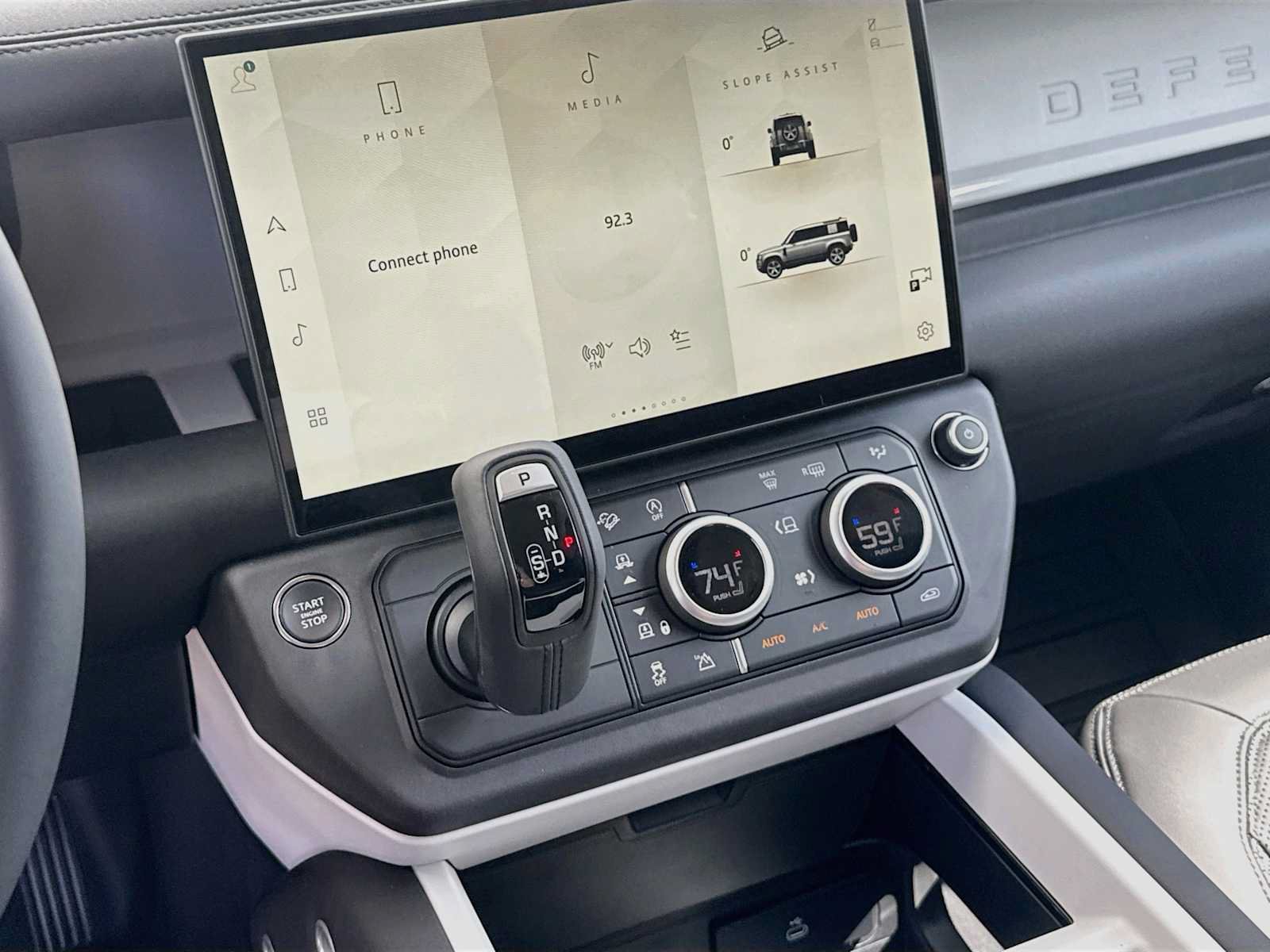 New 2026 Land Rover Defender 110 S AWD/4WD image 9