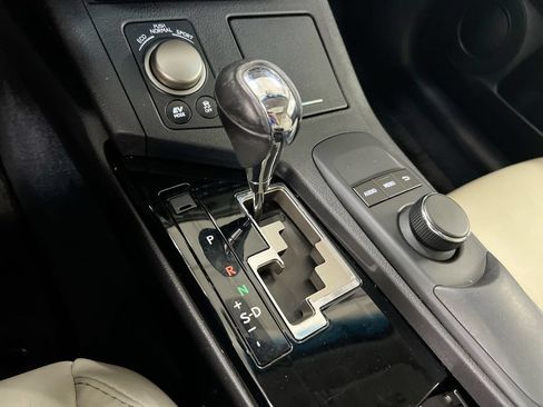 Used 2013 Lexus ES 300h w/ Premium Pkg FWD image 17