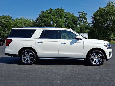 Used 2023 Ford Expedition Max Limited AWD/4WD image 10