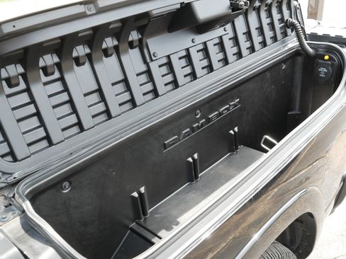 Used 2019 RAM 1500 Limited AWD/4WD image 37