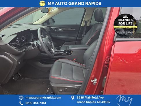 Used 2023 Buick Envision Essence w/ Sport Touring Package AWD/4WD image 16