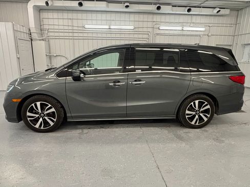 Used 2019 Honda Odyssey Elite image 8