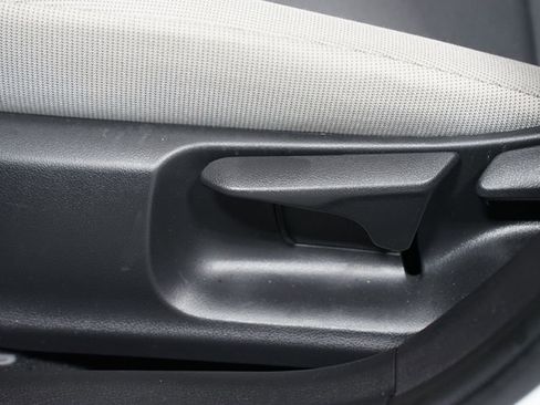 Certified 2025 Toyota Corolla LE image 30