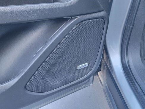 Certified 2024 GMC Terrain SLT w/ Infotainment Package II image 12