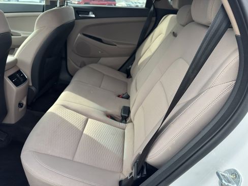 Used 2021 Hyundai Tucson Sport image 16
