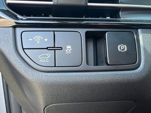 Used 2026 Kia Sportage SX image 19