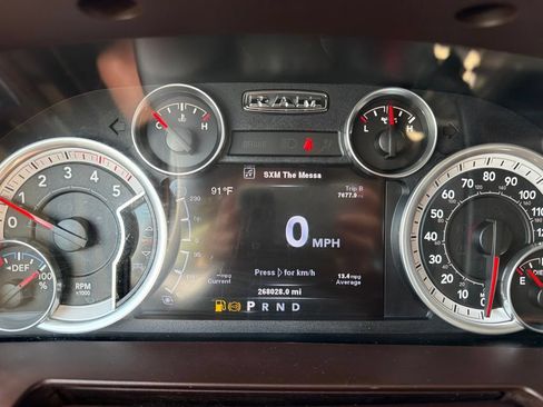 Used 2014 RAM 3500 Laramie w/ Convenience Group AWD/4WD image 54
