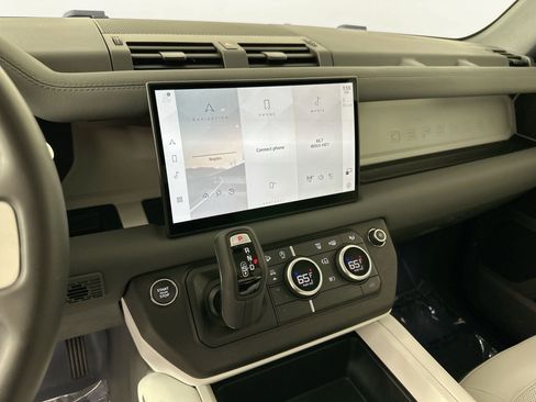 Certified 2025 Land Rover Defender 110 S AWD/4WD image 13