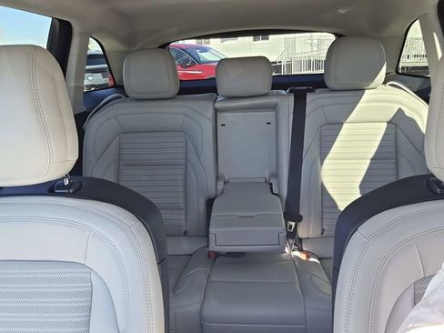 New 2026 Lincoln Nautilus Reserve w/ Jet Appearance Package image 15