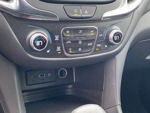 Certified 2024 Chevrolet Equinox LT AWD/4WD image 12