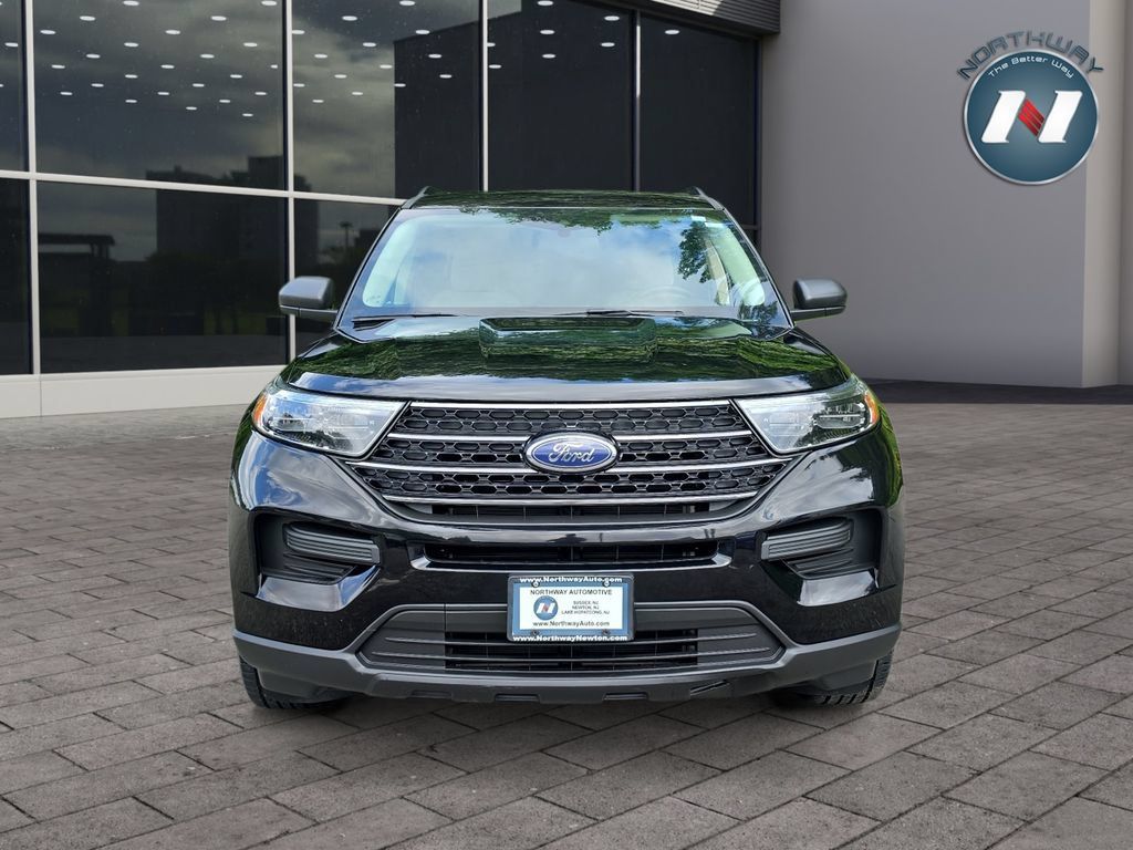 Used 2020 Ford Explorer XLT w/ Class III Trailer Tow Package AWD/4WD image 8