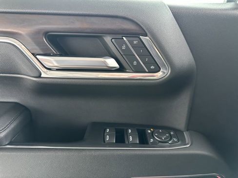 Certified 2023 GMC Sierra 1500 SLT image 35