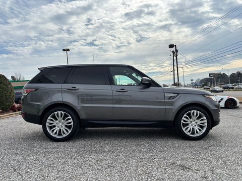 Used 2014 Land Rover Range Rover Sport HSE image 8