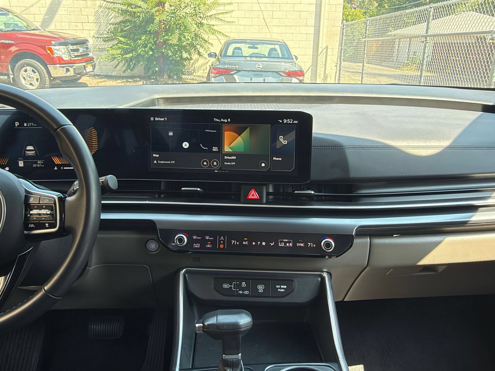 Used 2026 Kia Carnival FWD image 19