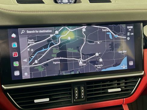 Used 2022 Porsche Cayenne GTS image 37