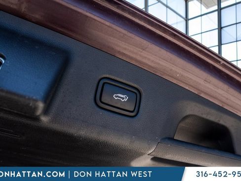 Used 2025 Hyundai Palisade SEL FWD image 29