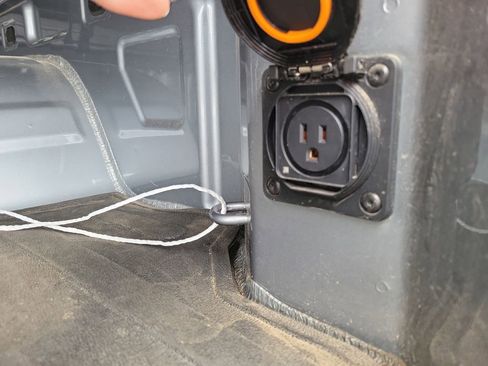 Used 2024 GMC Sierra 1500 Pro w/ Pro Value Package image 28