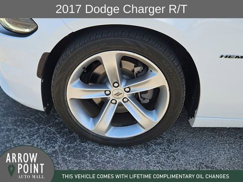 Used 2017 Dodge Charger R/T image 15