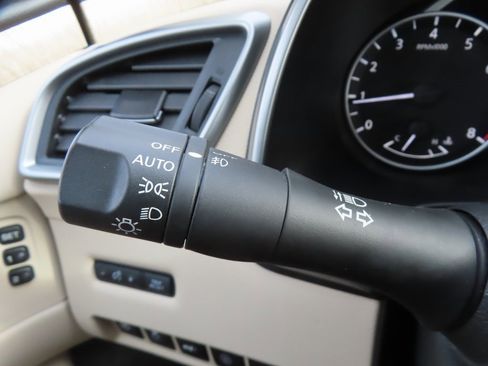 Used 2024 Nissan Murano SL image 21