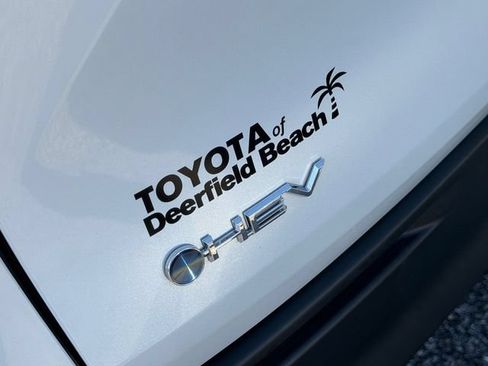 Used 2026 Toyota Sienna XLE FWD image 15