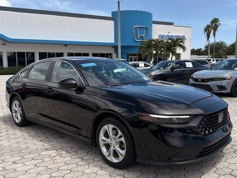 Certified 2023 Honda Accord LX image 14