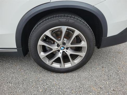 Used 2019 BMW X5 xDrive40i w/ Convenience Package image 35