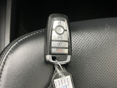 Certified 2024 Ford Expedition Max XLT image 31