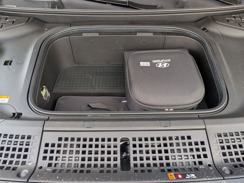 New 2026 Hyundai Ioniq 9 Limited image 27