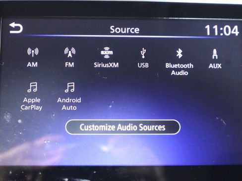 Used 2021 Nissan Versa SV FWD image 16