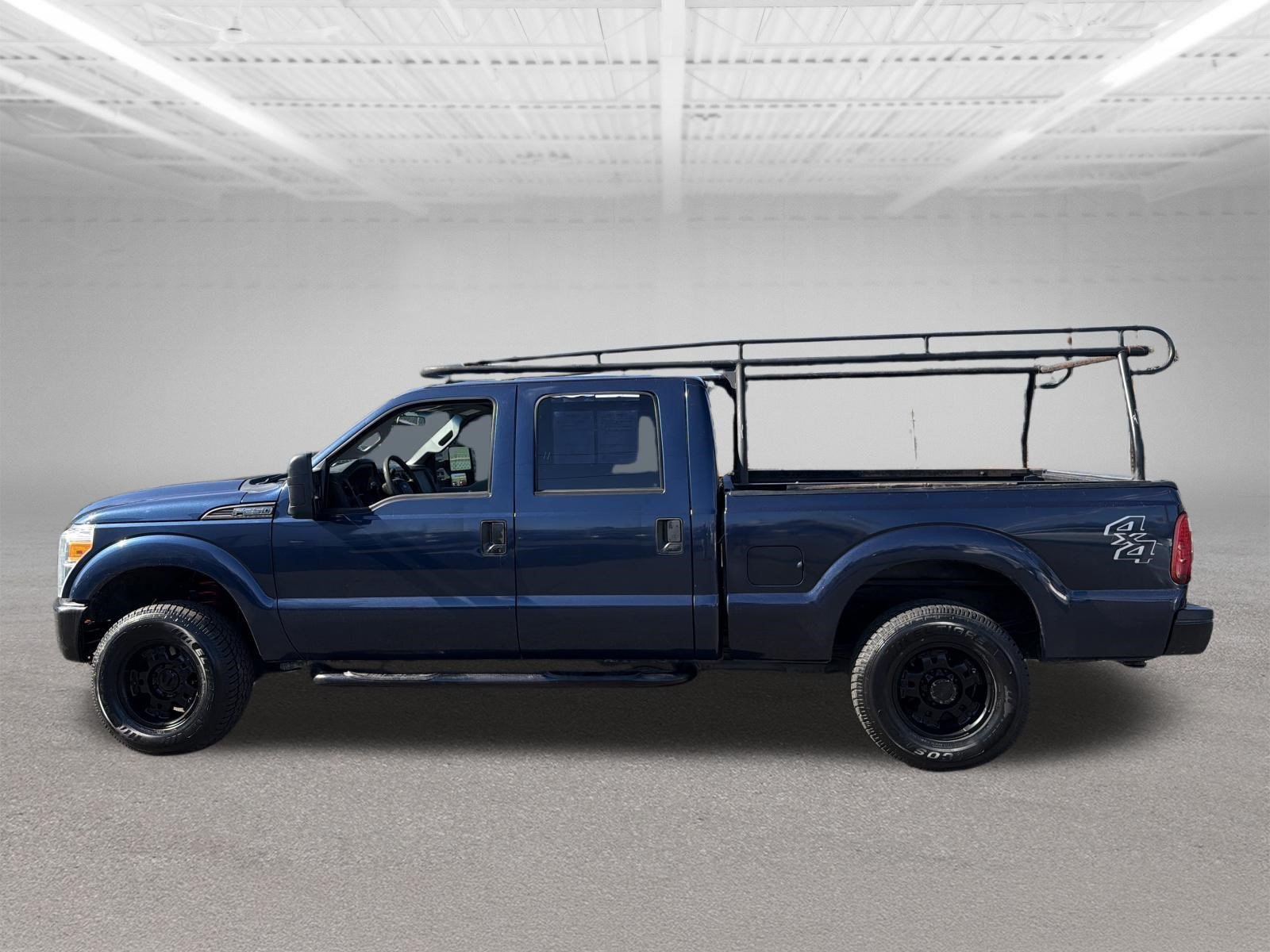 Used 2013 Ford F250 XL w/ Heavy Service Suspension Pkg AWD/4WD image 2