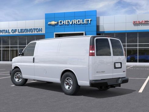 New 2026 GMC Savana 2500 RWD image 3