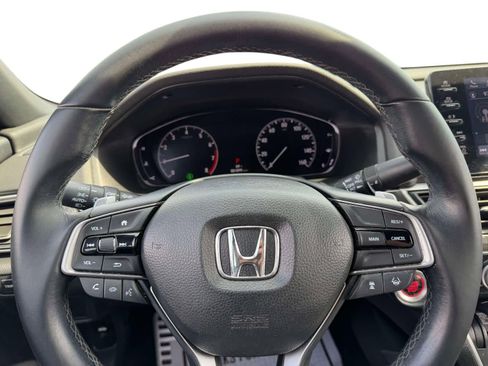 Used 2019 Honda Accord Sport image 26