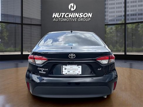 Certified 2025 Toyota Corolla LE image 6