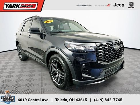 Used 2025 Ford Explorer ST w/ Sun And Sound Package AWD/4WD image 1