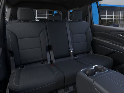 New 2026 Chevrolet Traverse LT image 17