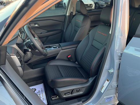 New 2026 Nissan Rogue SV image 15