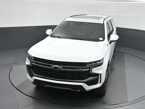 Used 2022 Chevrolet Suburban Z71 AWD/4WD image 38