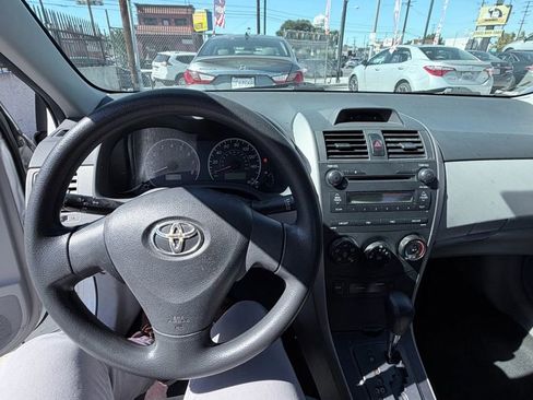 Used 2013 Toyota Corolla L image 7