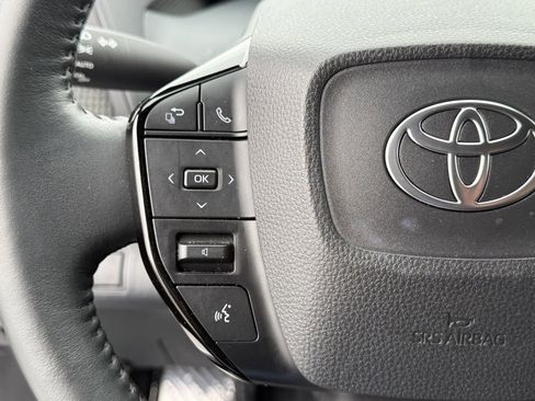 Used 2024 Toyota bZ4X XLE image 20