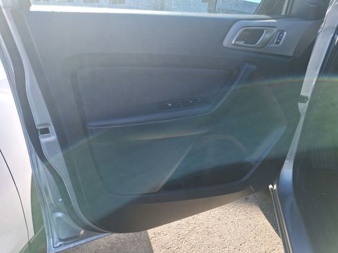 Used 2023 Ford Ranger XLT w/ Equipment Group 301A Mid RWD image 13