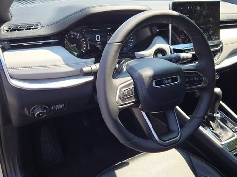 New 2026 Jeep Compass Limited AWD/4WD image 23