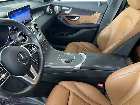 Used 2020 Mercedes-Benz GLC 300 4MATIC Coupe image 16