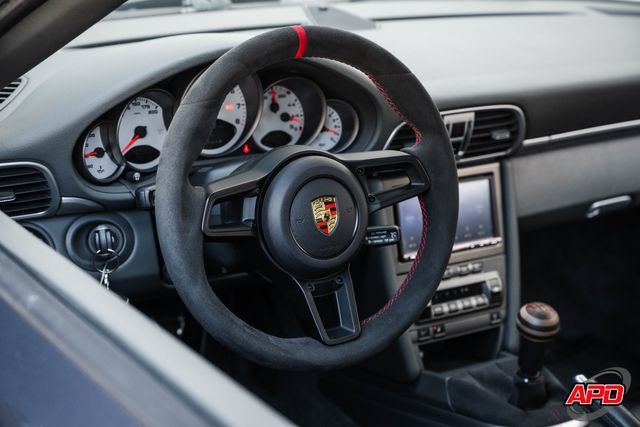 Used 2006 Porsche 911 Carrera S RWD image 7