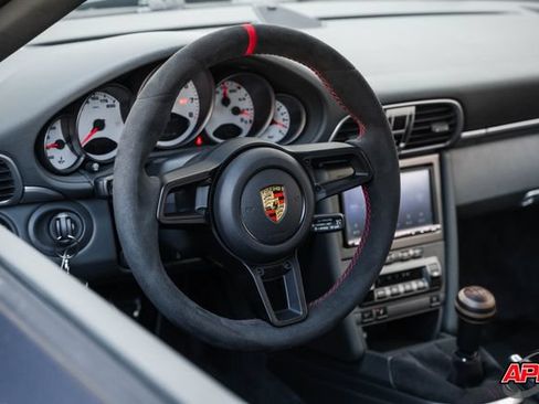 Used 2006 Porsche 911 Carrera S RWD image 7