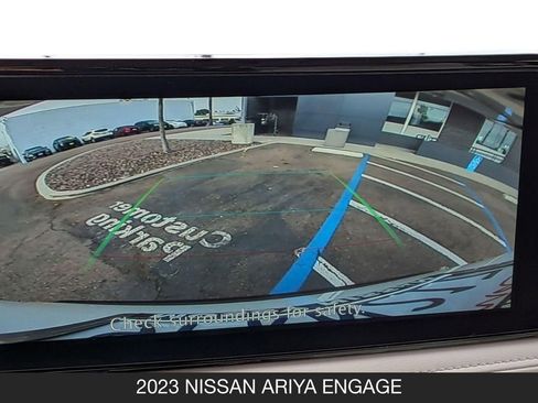 Used 2023 Nissan Ariya FWD image 18
