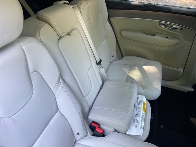 Certified 2026 Volvo XC90 B6 Ultra AWD/4WD image 16