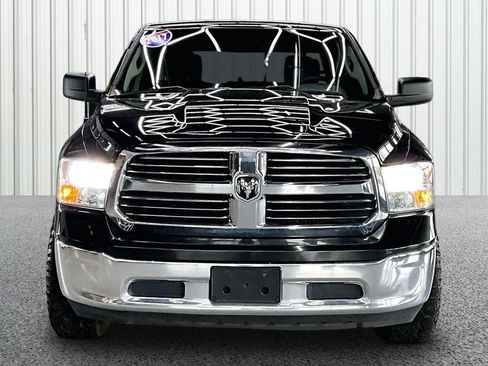 Used 2017 RAM 1500 Classic SLT AWD/4WD image 2