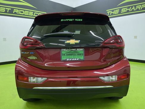Used 2018 Chevrolet Bolt Premier w/ Driver Confidence II Package image 8