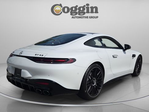 Used 2026 Mercedes-Benz AMG GT 43 image 5